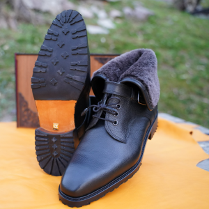 Siyah Deri Kürklü Erkek Bot